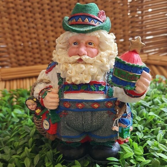 Twinkle Collectible Santa With Stein - Picture 1 of 17